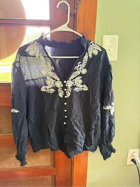 SHEIN Navy Peasant Blouse with White Floral Embroidery and Pearl Buttons